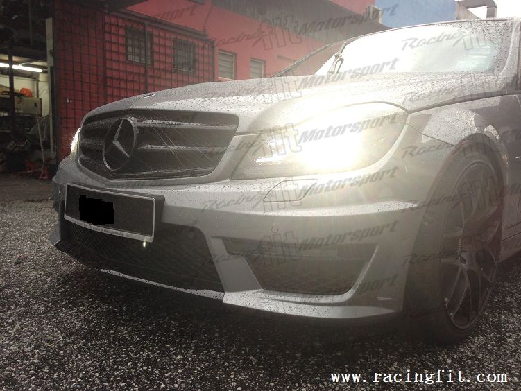 C-Class W204 C63 AMG Facelift Bodykit